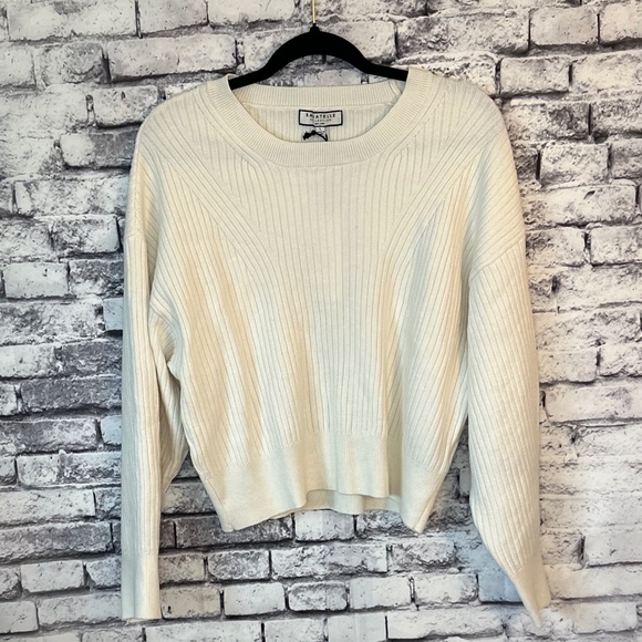 Bagatelle Ribbed Knit Sweater Size L - Picture 2 of 8
